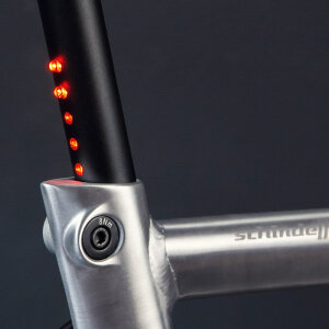 LightSKIN Bullitt Cargo Bike LED Seatpost (black 31,6 mm / 400 mm)